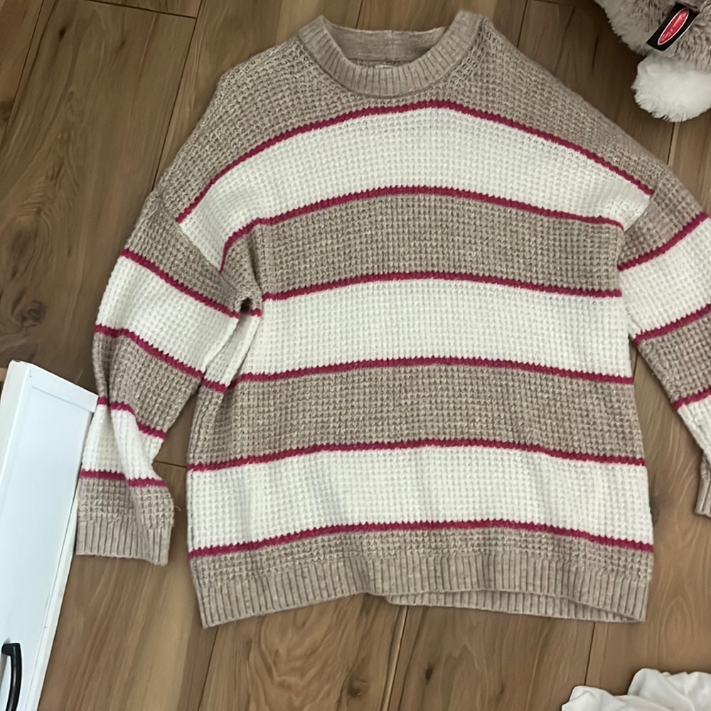 american eagle sweater *striped